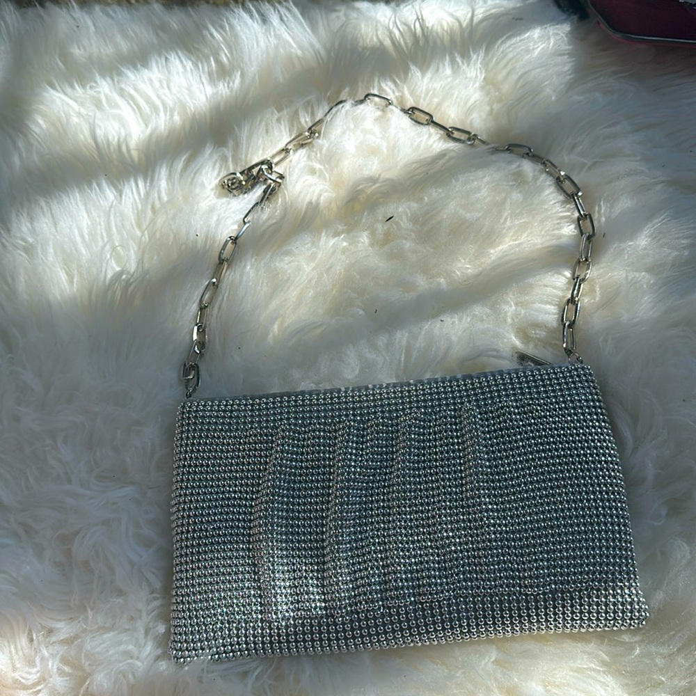 Cute club purse for partying, silver new.